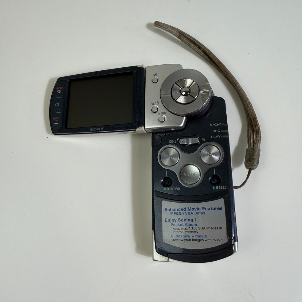 Sony Cyber-shot DSC-M2 Silver Digital Camera Parts Repair Non-Working